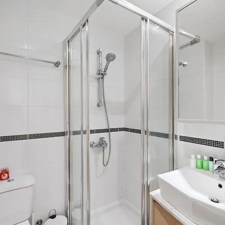 Giorgio Downtown 2 Bedroom Appartement *