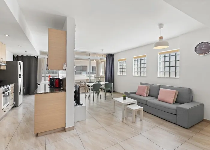 Giorgio Downtown 2 Bedroom Apartment